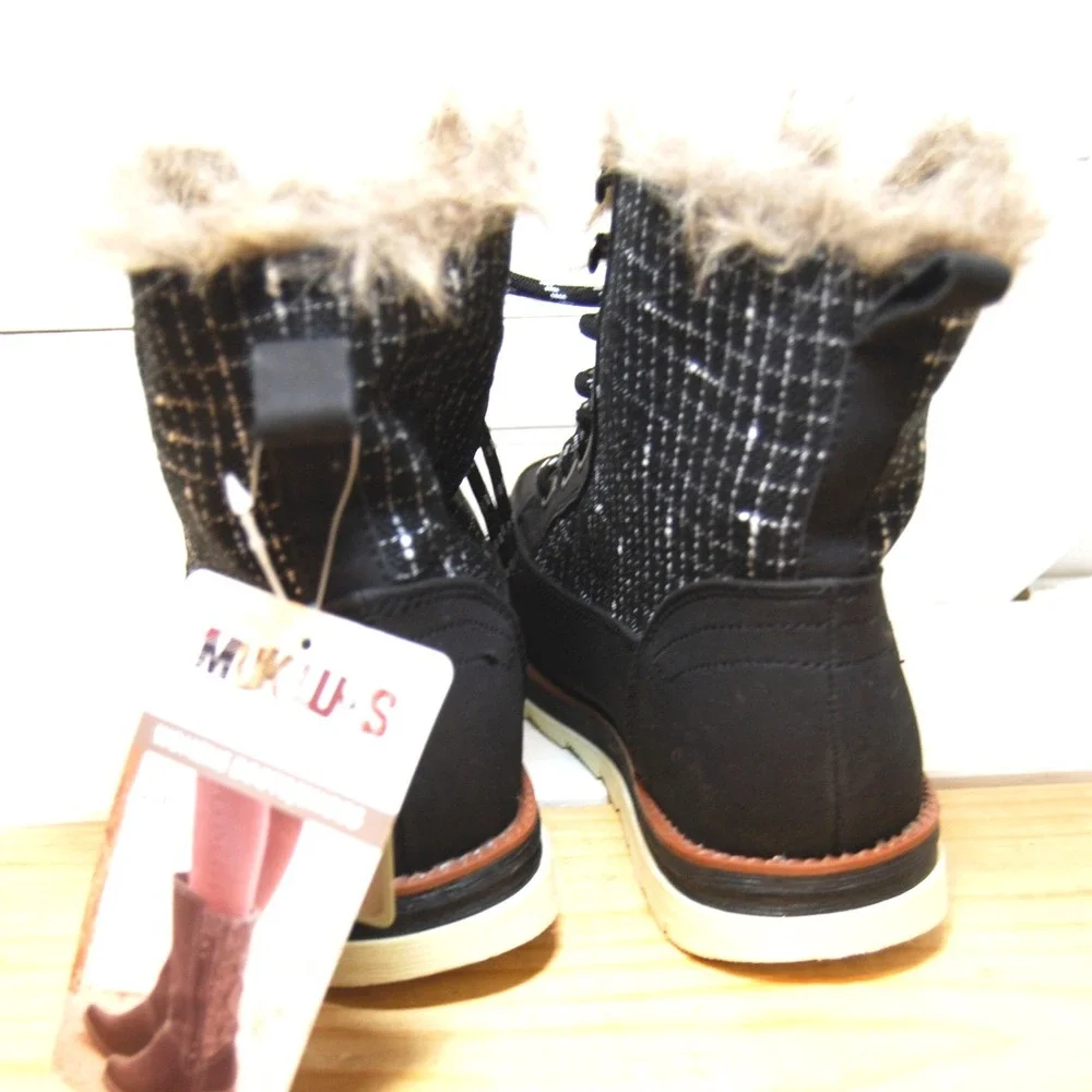 Muk Luks Boots Women's 6 Sigrid Black/White‎ NWT Water Resistant Faux Fur lined